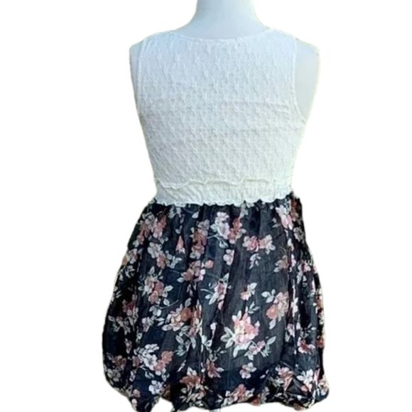 NWT Charlotte Russe Sleeveless Lace Mini Dress - Picture 4 of 7